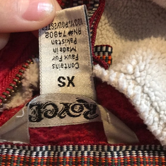 Fuzzy jacket - Picture 3 of 3